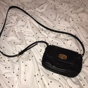 MICHAEL KORS SATCHEL